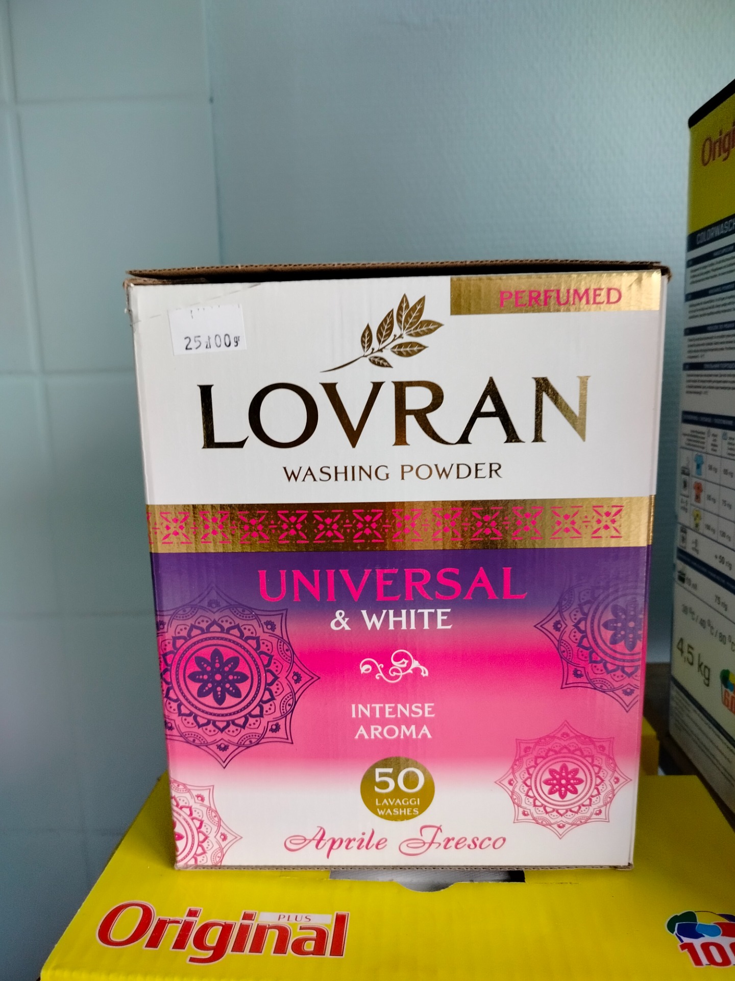 PROSZEK DO PRANIA LOVRAN WASHING POWDER UNIWERSAL & WHITE APRILE FRESCO 50 WL/2,5 KG CENA 25,00 ZŁ